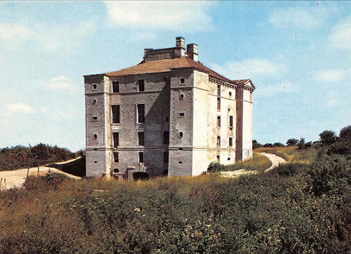 Cruzy-le-Châtel (89)