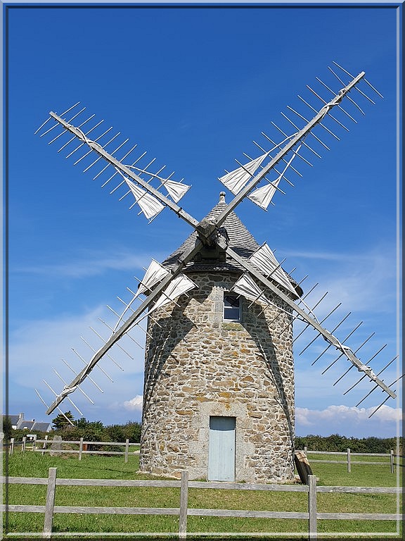 982 - Moulins de Trouguer à Cléden Cap Sizun (29S)