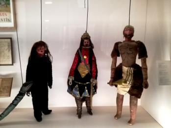  * Héros de fil et de bois