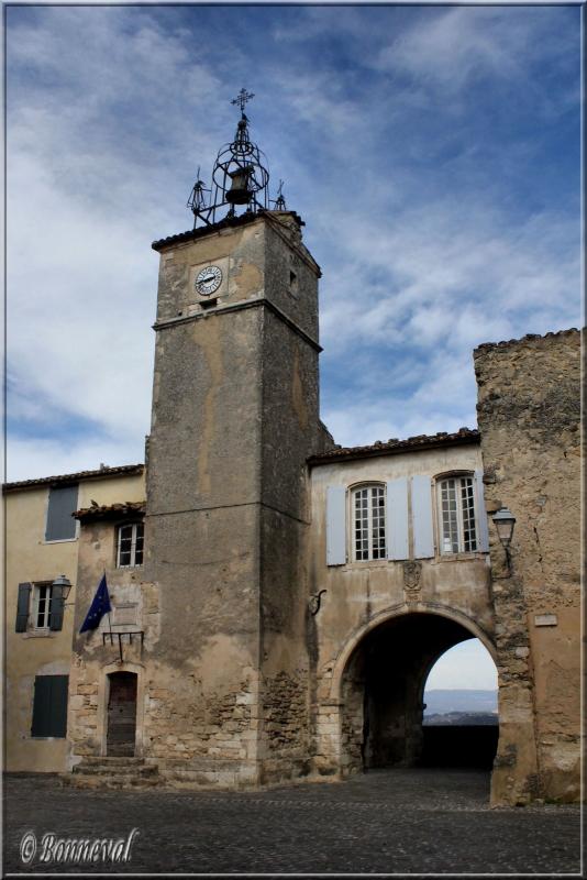 Campanile Tour de l'Horloge Ménerbes Vaucluse