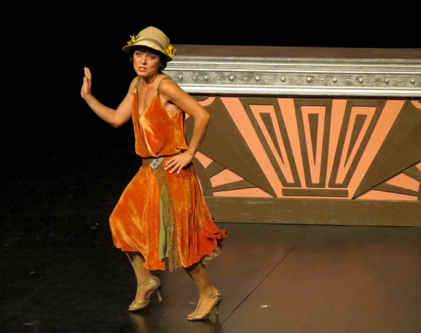 Kiki de Montparnasse a enchanté de nouveau les Châtillonnais  au Théâtre Gaston Bernard !