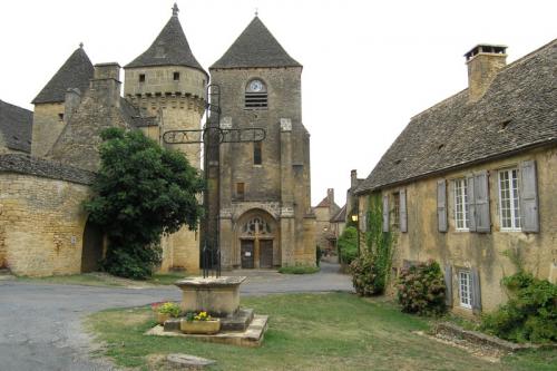 Saint-Geniès  (Dordogne)