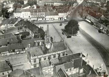 LES REMPARTS DE BRETEUIL-SUR-ITON (Eure)