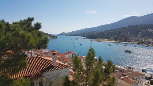 Les ruelles de POROS