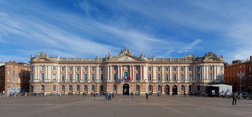 De la Maison commune au Capitole