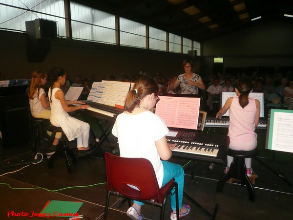 Un beau concert de France-Accordéon a été donné au Salon des Peintres des Amis du Châtillonnais