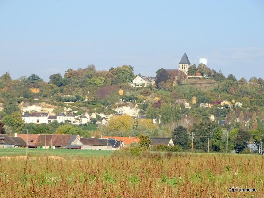 Trôo vu depuis l' Eglise de St Jacques des Guérets - Loir et Cher 