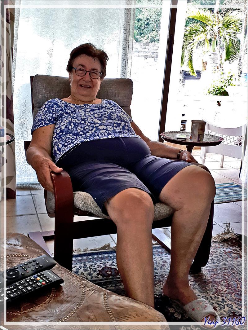 Après le repas chez Batista, avant d'embarquer, visite à notre amie Gladys et petit arrêt à Anse Royale - Seychelles