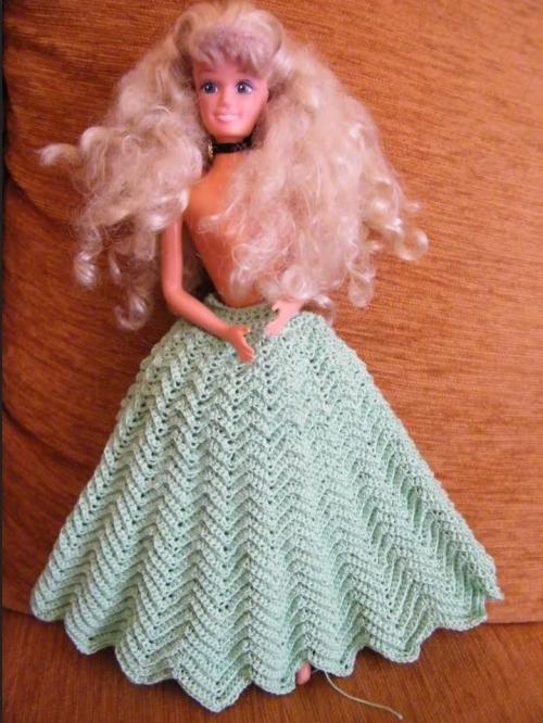 Vos avancées pour le CAL de la robe Barbie "Jade" (4)