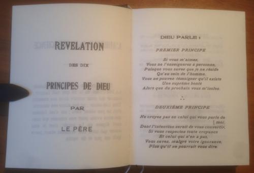 * Les dix principes