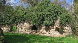 LES REMPARTS DE LONGCHAMPS (Eure)