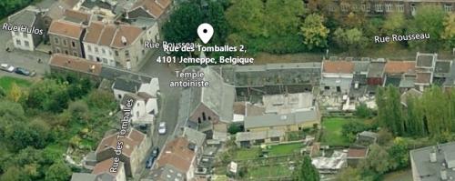 Jemeppe-sur-Meuse - vue aérienne du Temple de la rue Rousseau