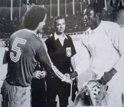 MCA Champion d'Afrique des clubs Champions 1976