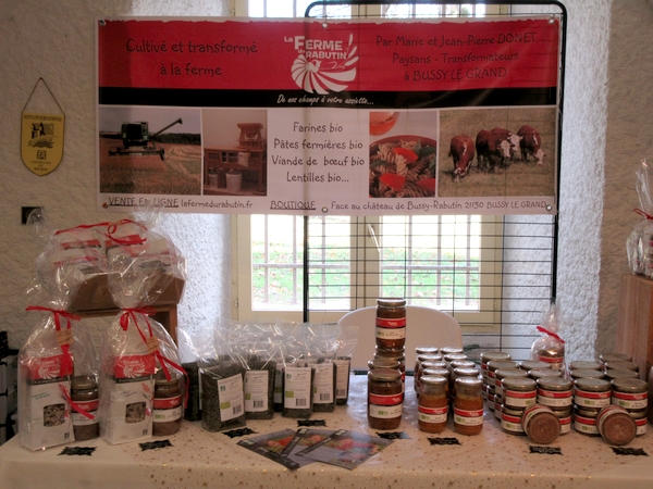 Le Marché de Noël du Zonta Club propose encore aujourd'hui de bien beaux achats pour les Fêtes !