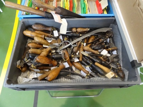 Le salon des antiquaires 2012, organisé par le Lions Club de Châtillon sur Seine..