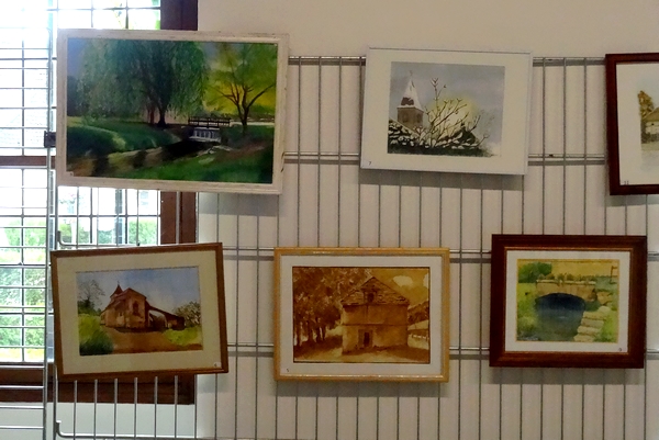 Les peintres des Amis du Châtillonnais ont exposé à l'Office du Tourisme de Châtillon sur Seine