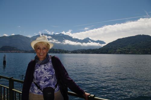 Jacqueline et les lacs Italiens 2015