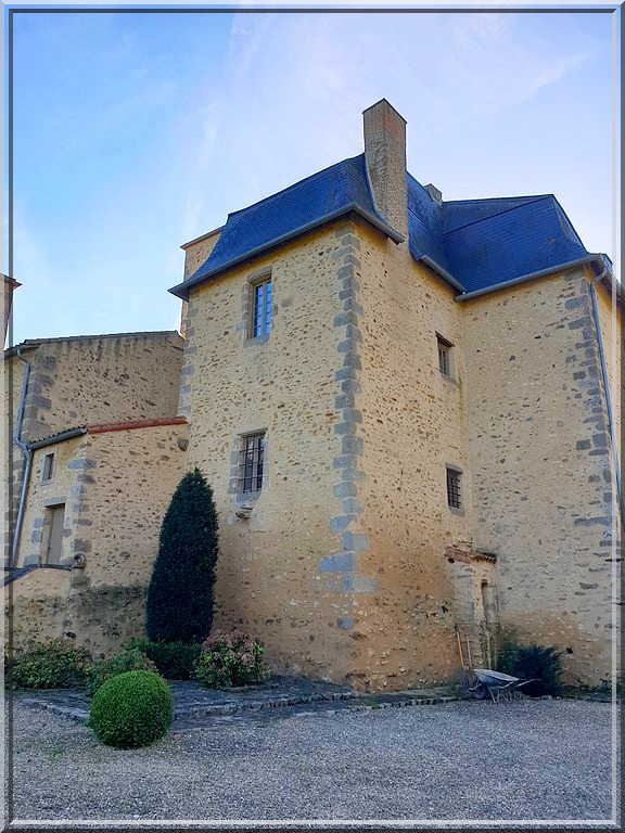 973 - 3) Périple en Pays de Gâtine dans les Deux-Sèvres (79)
