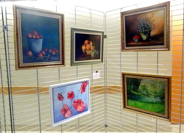 Les peintres de la Section peinture des Amis du Châtillonnais ont présenté leurs belles créations au Salon 2016