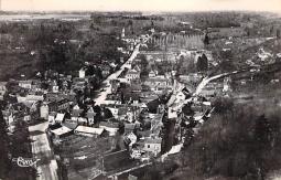 LES REMPARTS DE MONTREUIL-L'ARGILLE (Eure)