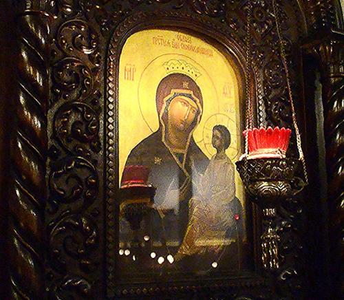Visite guidée de la Cathédrale Alexandre Nevsky avec Générations 13