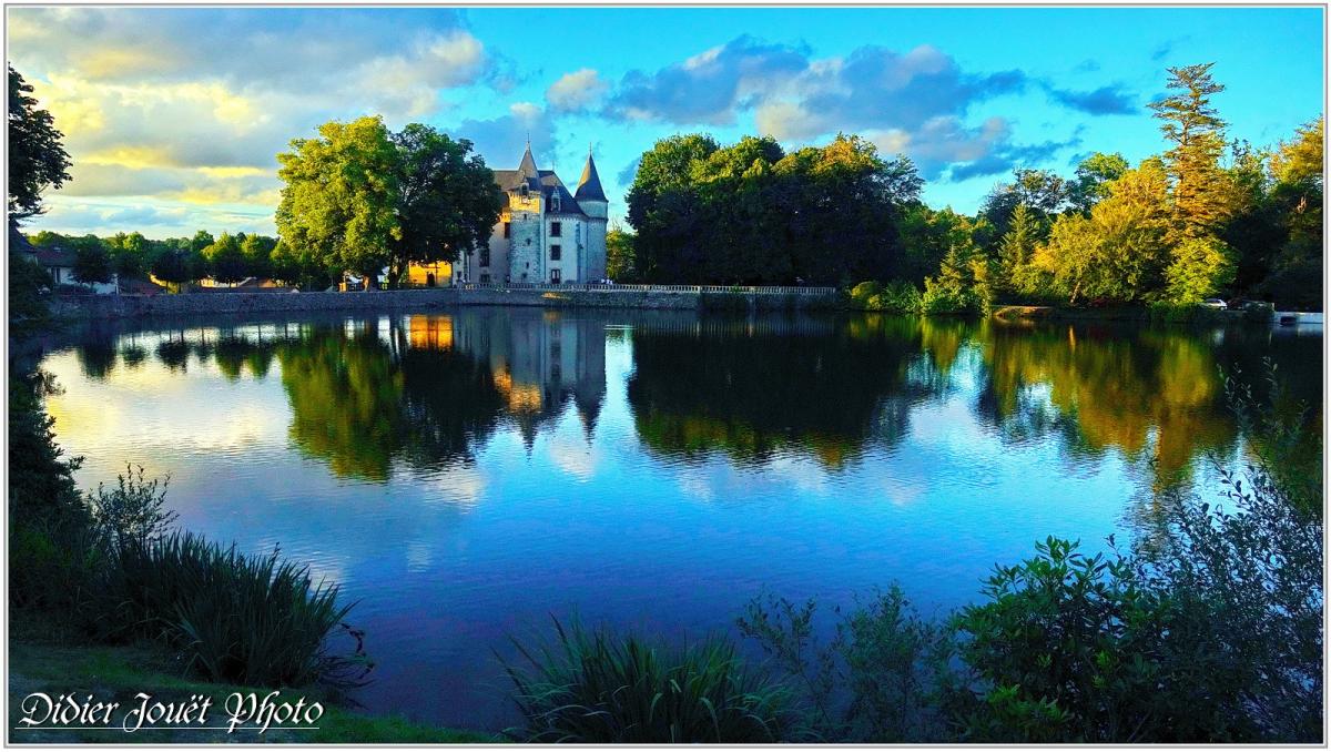 87 . Haute-Vienne - Nieul (2) - Château de Nieul