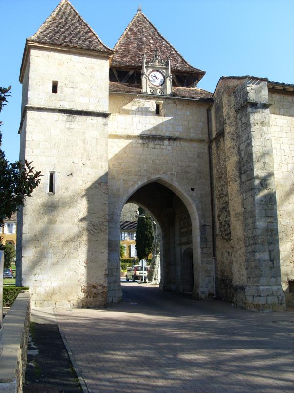 Sur les petites routes de la Ténarèze 32