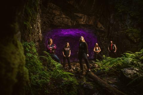 SMOULDER - Détails et extrait du nouvel album Violent Creed Of Vengeance