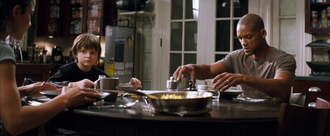 JE SUIS UNE LEGENDE (2007)