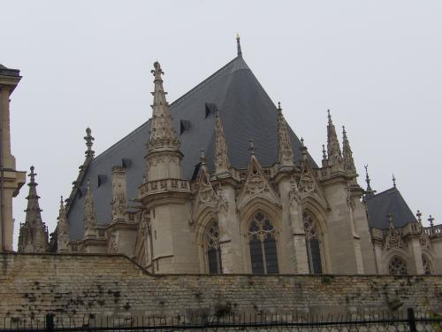 Journée du premier décembre à Vincennes (94) 3/4 la chapelle