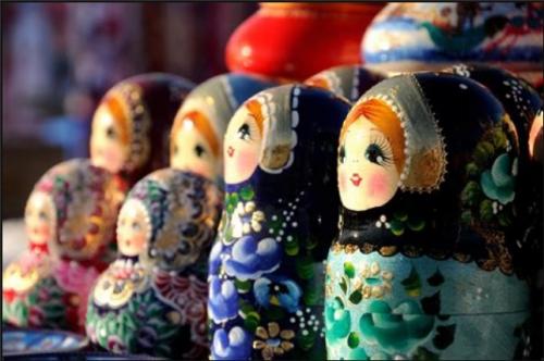 ''monde russe'' Poupées