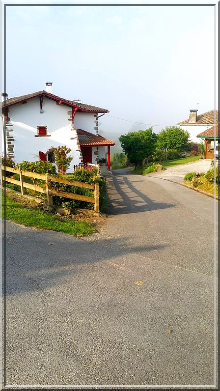 921 - Suite22 : -Notre Chemin vers St Jacques de Compostelle à travers ses anecdotes-