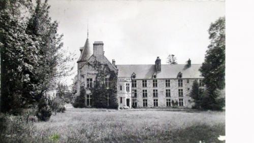 LES REMPARTS DE RAUVILLE-LA-BIGOT (Manche)