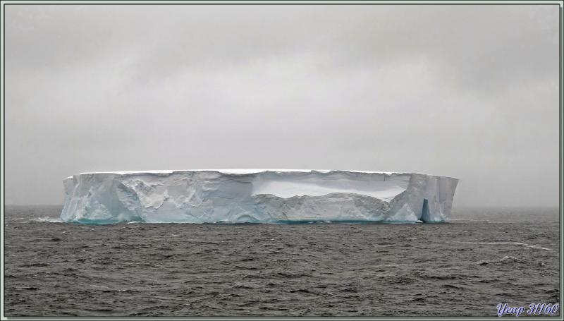 03/03/2022 : navigation très monotone entre Mer de Ross et Mer d'Amundsen - Antarctique