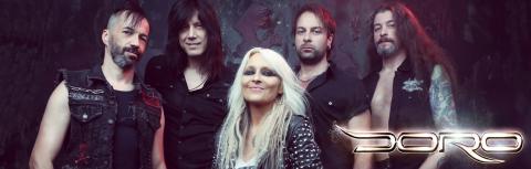 DORO - "Lift Me Up" (Lyric vidéo)