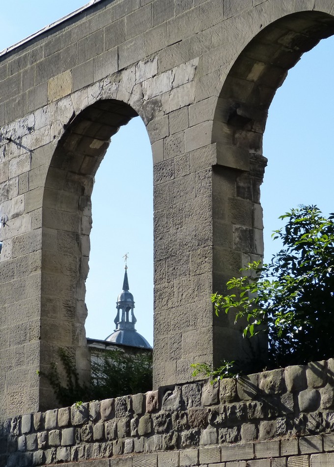 Je sors de chez moi et je clique