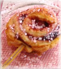 SUCETTE FEUILLETÉE À LA MÛR