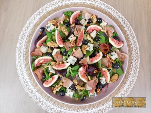 Salade d'automne aux figues roquefort & noix 
