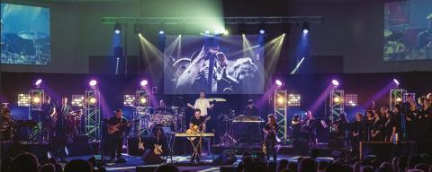 NEAL MORSE - "He Must Go To The Cross" Clip Live