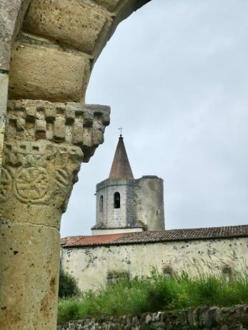 Peut être une image de monument et plein air