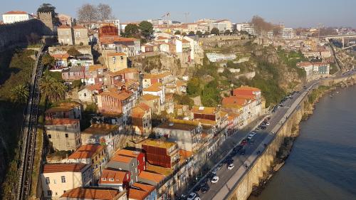 Sur la route de PORTO...
