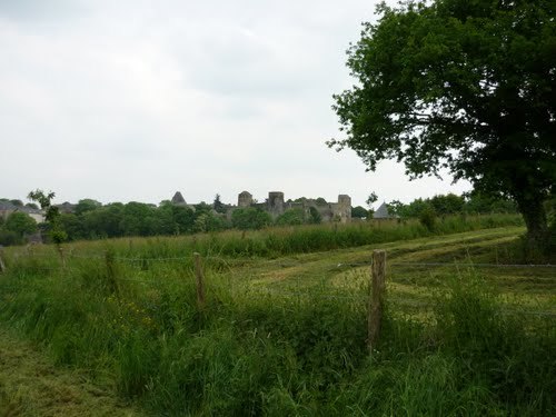 saint-erblon-champs.jpg