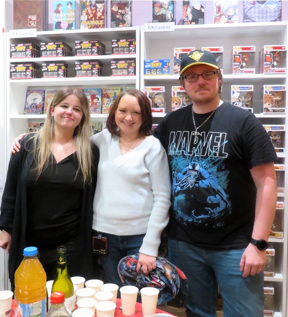 Maryline, Stéphanie et Thomas, trois jeunes artisans et artistes, ont ouvert en commun une boutique à Châtillon-sur-Seine