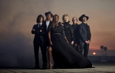 ROADCASE ROYALE - Sortie d'un premier album en Septembre