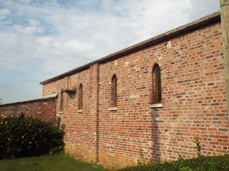 Petite chapelle de chez nous ...