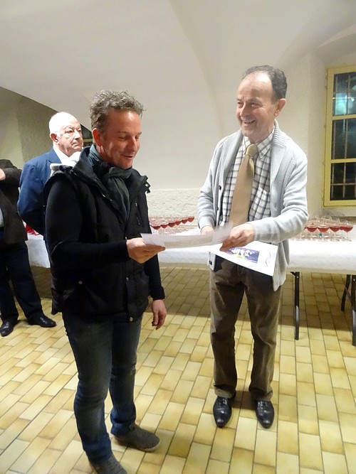 Remise des prix aux maisons illuminées et aux commerces décorés pour les fêtes...