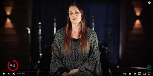 Floor Jansen : Vidéo Fan Friday
