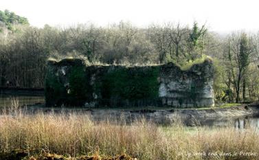 LES REMPARTS DE L'HÔME-CHAMONDOT (Orne)