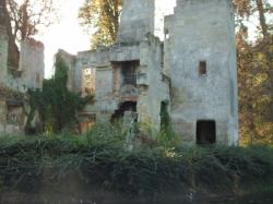 LES REMPARTS DE BIENFAITE (Calvados)