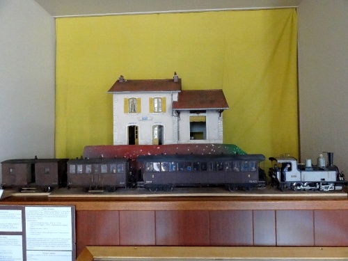 Une exposition sur le "Tacot" à Essarois les 11 et 12 août 2012